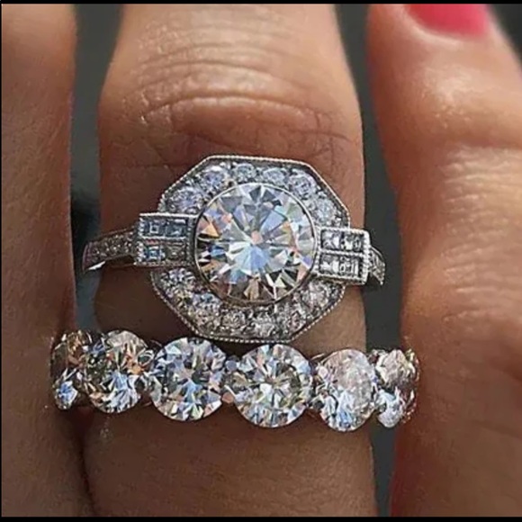 New Luxury 925 Silver 2 pc Diamond Engagement Ring - Picture 4 of 4